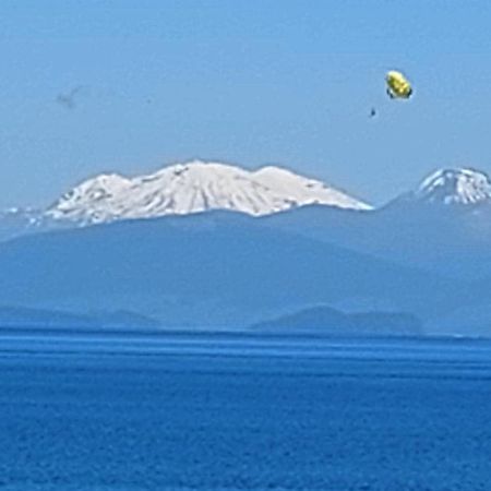 Bed And Breakfast Happy Home Taupo Accommodation Bagian luar foto