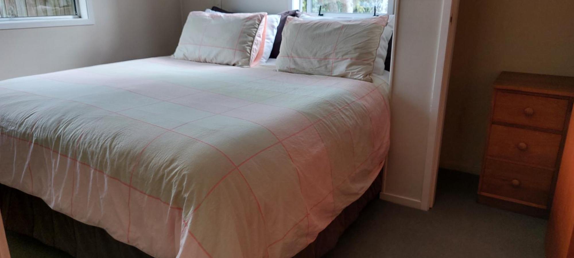 Bed And Breakfast Happy Home Taupo Accommodation Bagian luar foto