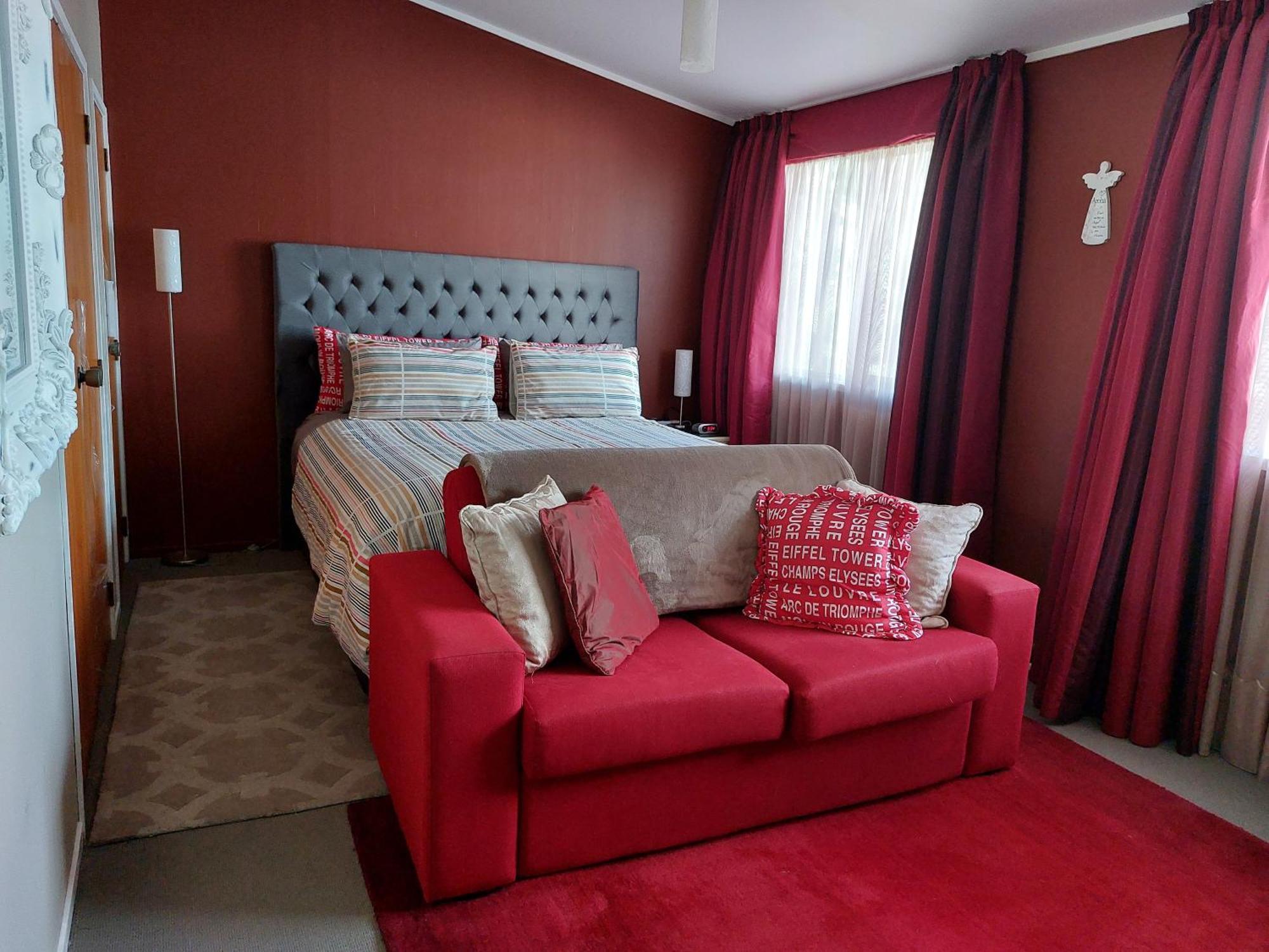 Bed And Breakfast Happy Home Taupo Accommodation Bagian luar foto